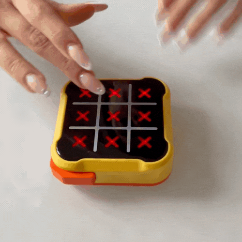 Tris Nova™ Infinity Tic-Tac-Toe