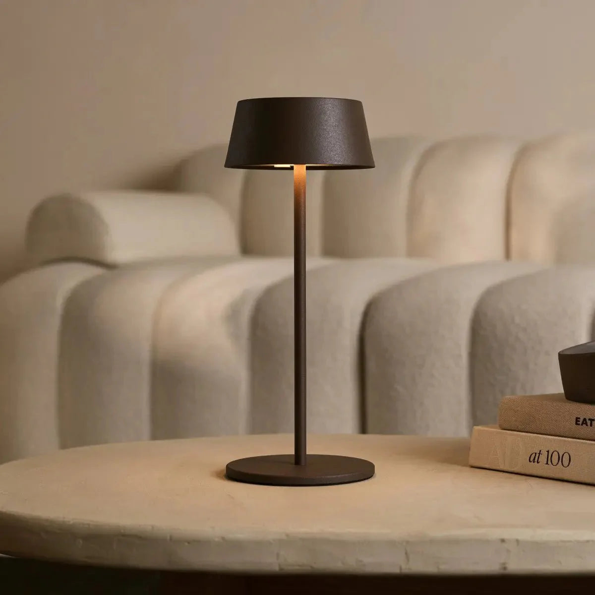 Lampada da tavolo ricaricabile – design wireless con dimmer, 3 livelli di luce e fino a 120 ore di autonomia luminosa