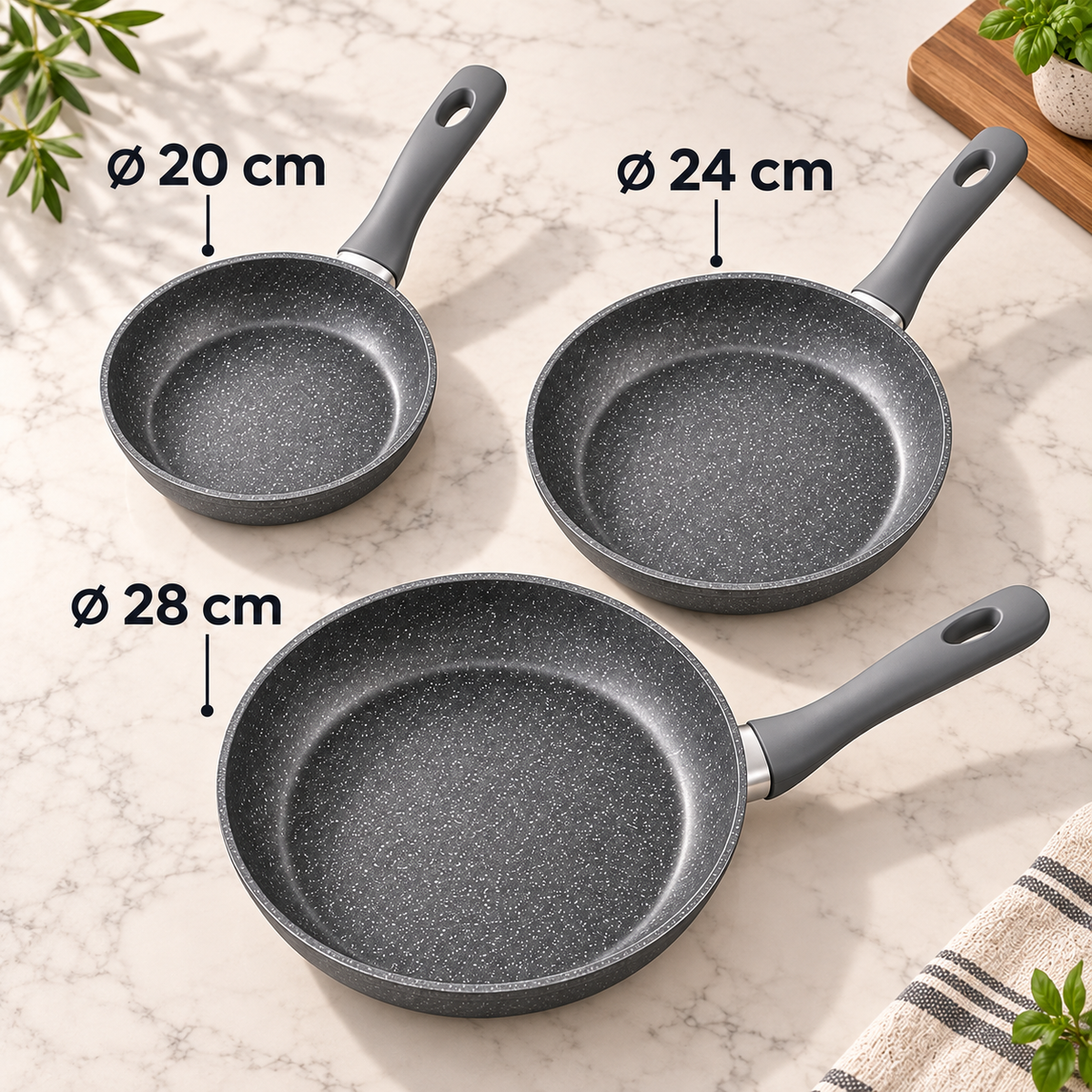 Set 3 Padelle Antiaderenti 20/24/28 cm in Alluminio Forgiato – Effetto Pietra, Manici Soft Touch, Adatte all’Induzione – Nero o Grigio