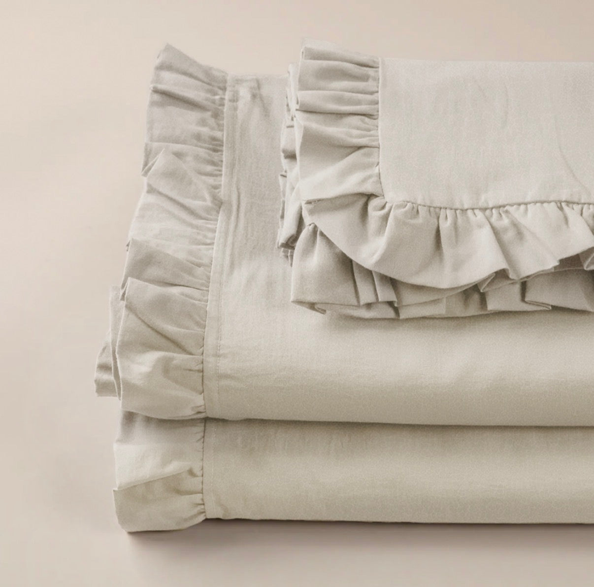 Completo per Letto Matrimoniale con Volant Due Lenzuola e Due Federe con Rouche Tanti colori