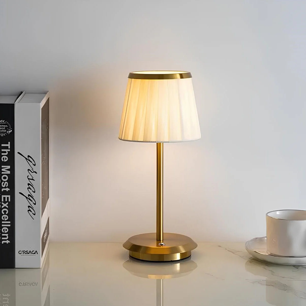Lampada da tavolo eleganza classica